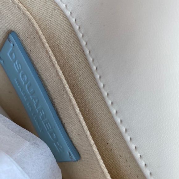 Dsquared: Disco Patent Cross Body Bag 4 Colors - Picture 13 of 16